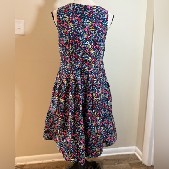 Handmade cottage floral fit flare pleated midi dress pockets SZ 8 - Picture 3 of 12